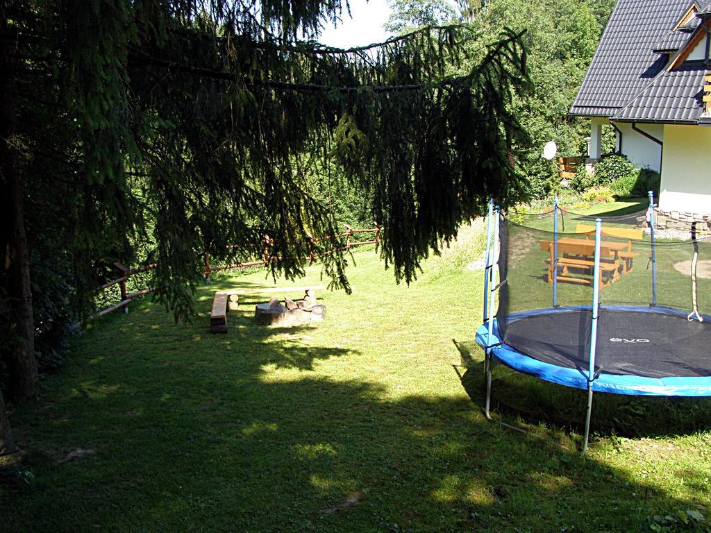 Dom Goscinny Na Skolach Gliczarów Exterior foto